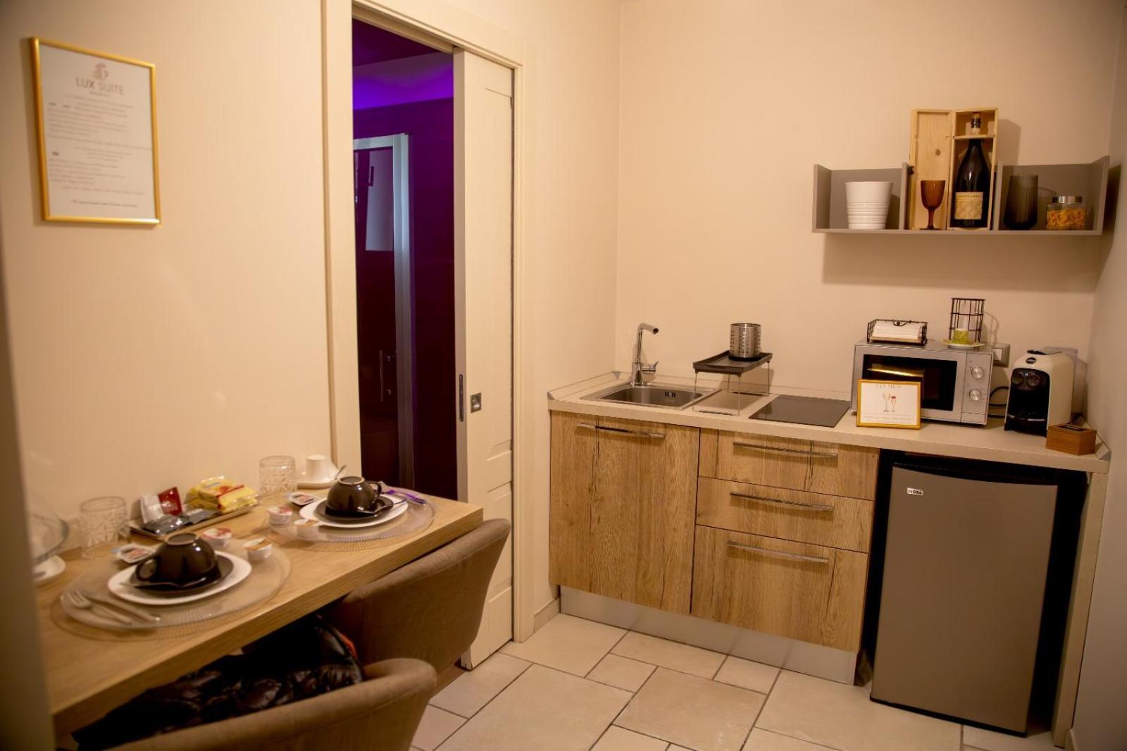 Lux Suite Tarento Exterior foto